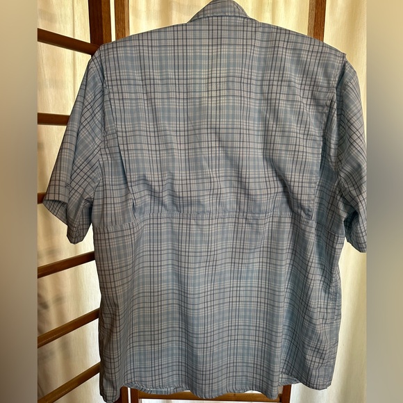 LL Bean Men’s Fishing Button Down Short Sleeve Shirt Vented Nylon Pockets Large - Picture 2 of 7